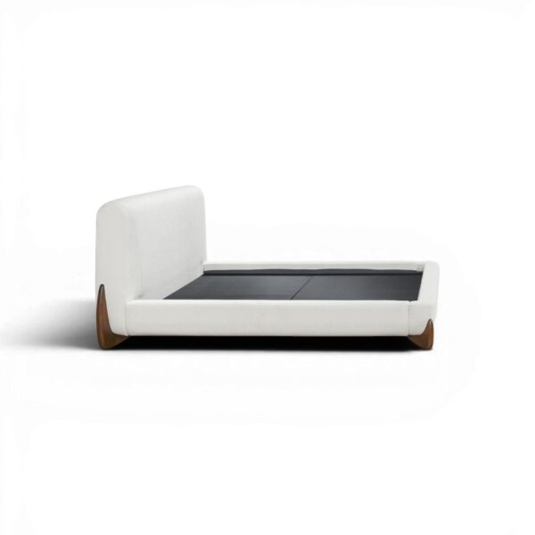 150 Smith Bedframe
