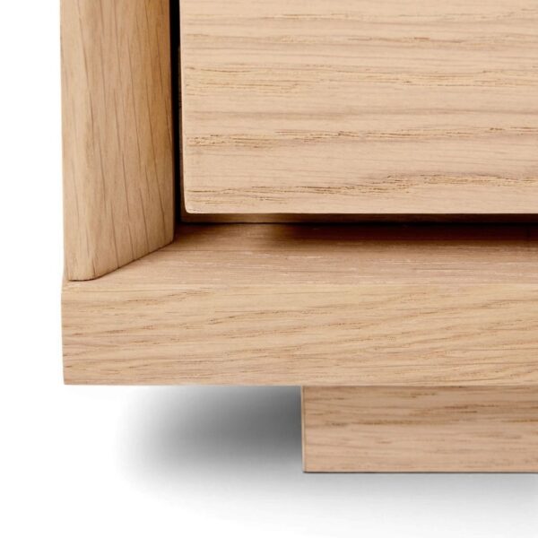 233 Antasena Bookshelf