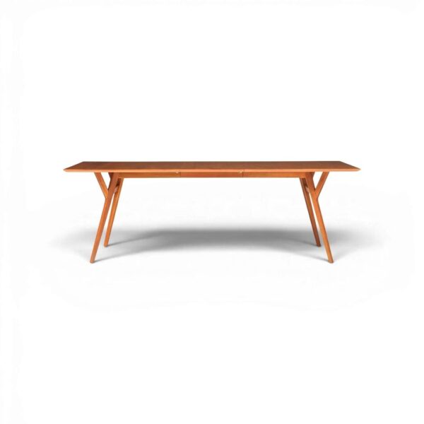 270 Kamara Dining Table