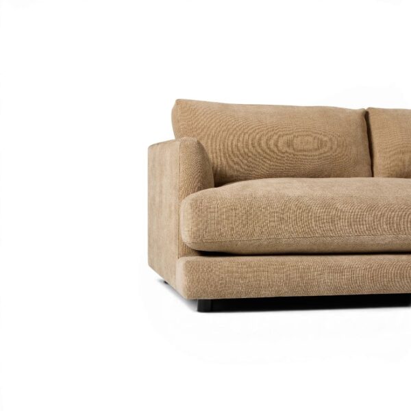 Niswa Sofa