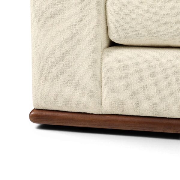 Rimbi Sofa